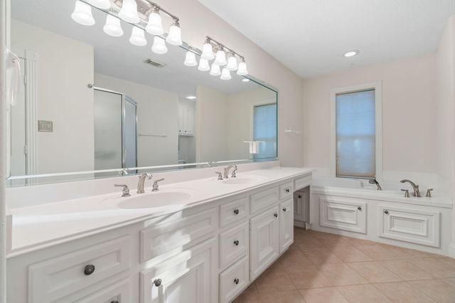 11506 Walden Road, Montgomery, TX 77356