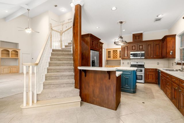 11506 Walden Road, Montgomery, TX 77356