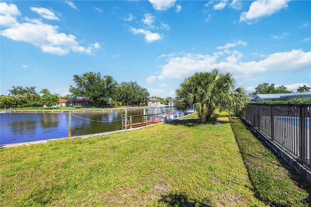 154 MORGAN LANE SE, Port Charlotte, FL 33952