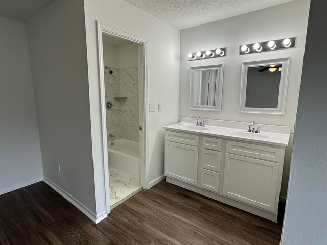 4999 TRADEWIND TER, Memphis, TN 38118