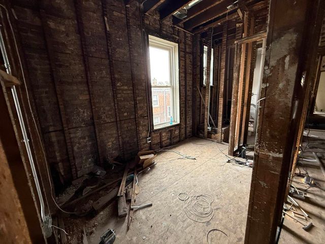5813 S Wabash Avenue, Chicago, IL 60637