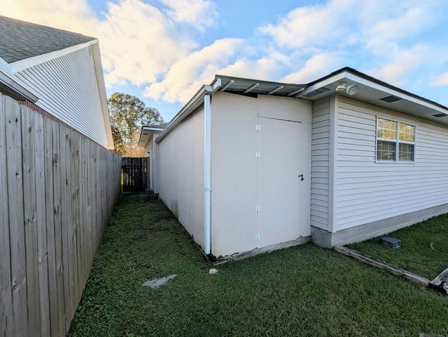 14292 Parkview Dr, Prairieville, LA 70769