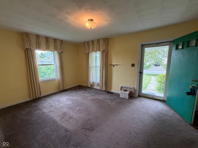 3016 Fairview Street, Anderson, IN 46016