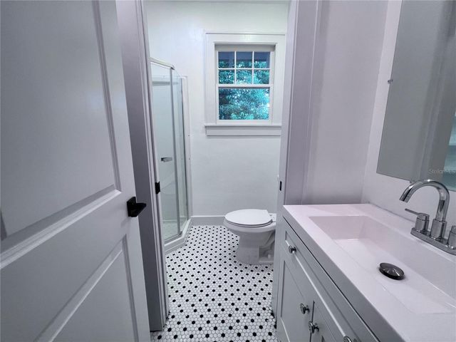 204 NW 3RD STREET, Gainesville, FL 32601