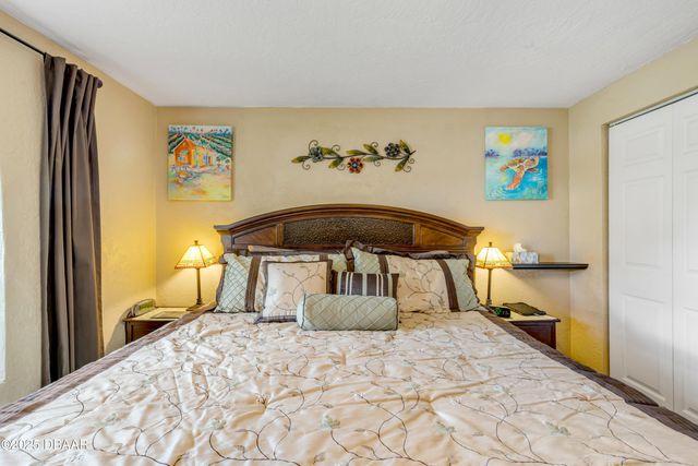 113 9th Street, New Smyrna Beach, FL 32168