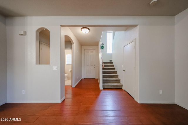 6276 S Nash Way, Chandler, AZ 85249