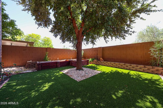 6276 S Nash Way, Chandler, AZ 85249