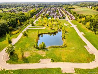 000 Hardwood Drive, Belleville, MI 48111