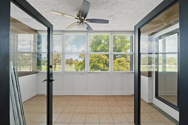 7350 NW 18th Street 207, Margate, FL 33063