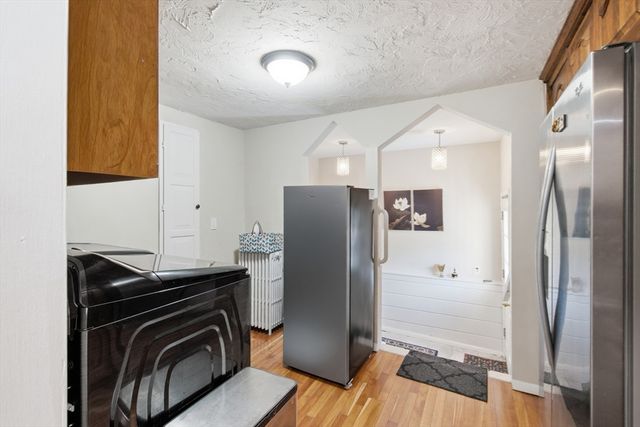 16 Allen Street, Northborough, MA 01532