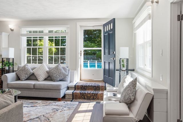 16 Allen Street, Northborough, MA 01532