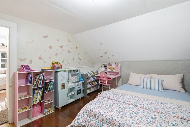 16 Allen Street, Northborough, MA 01532