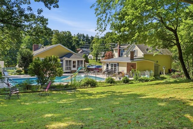 16 Allen Street, Northborough, MA 01532