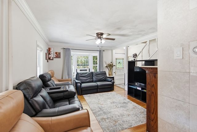 16 Allen Street, Northborough, MA 01532