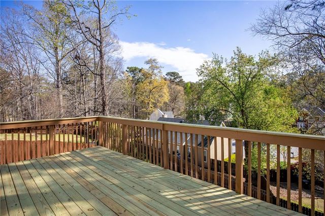 3130 Brookeview Lane NW, Kennesaw, GA 30152