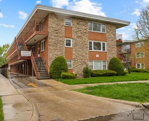 5440 W Windsor Avenue 3A, Chicago, IL 60630