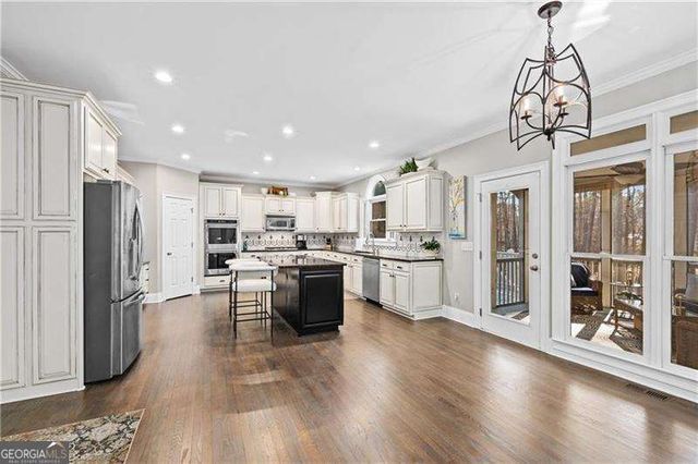 172 Golf Crest Drive, Acworth, GA 30101