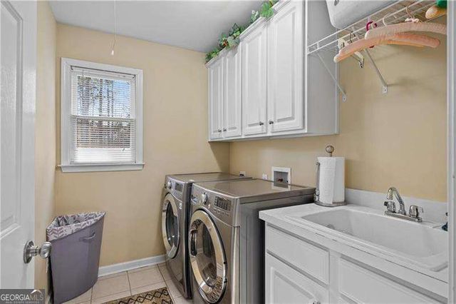 172 Golf Crest Drive, Acworth, GA 30101
