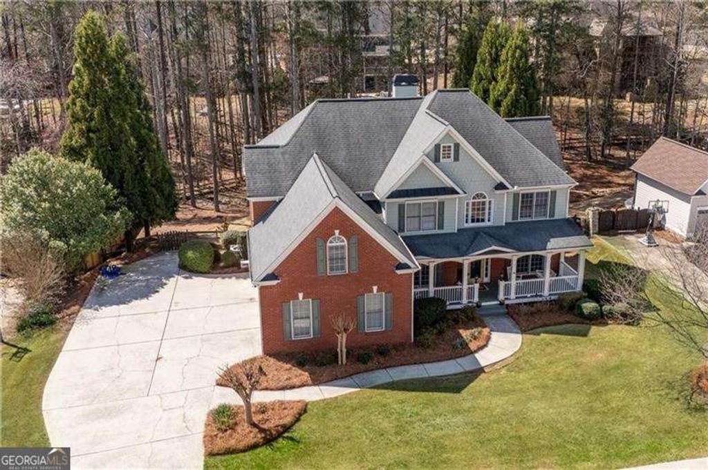 172 Golf Crest Drive, Acworth, GA 30101