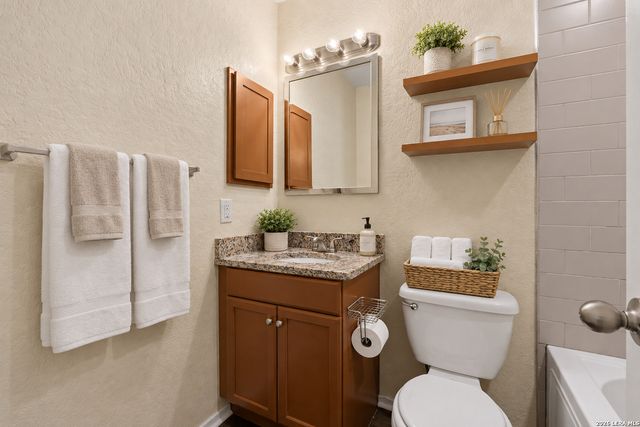 6126 HOPES FERRY ST, San Antonio, TX 78233
