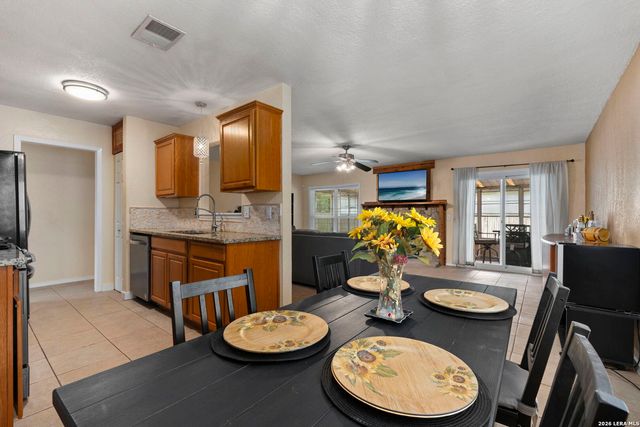6126 HOPES FERRY ST, San Antonio, TX 78233