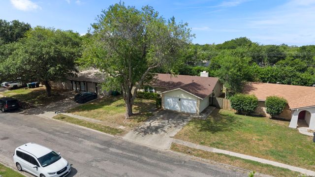 6126 HOPES FERRY ST, San Antonio, TX 78233
