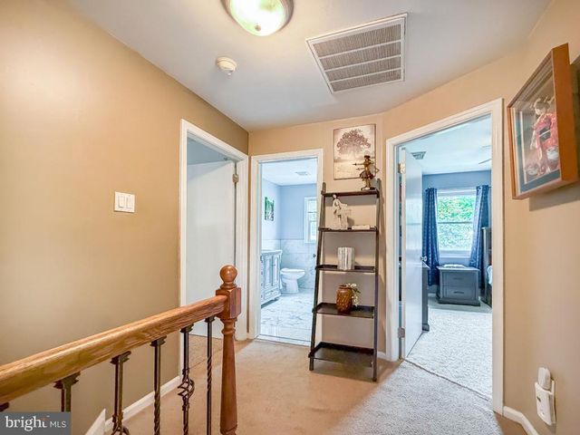 995 NEWTOWN RICHBORO RD, Newtown, PA 18940