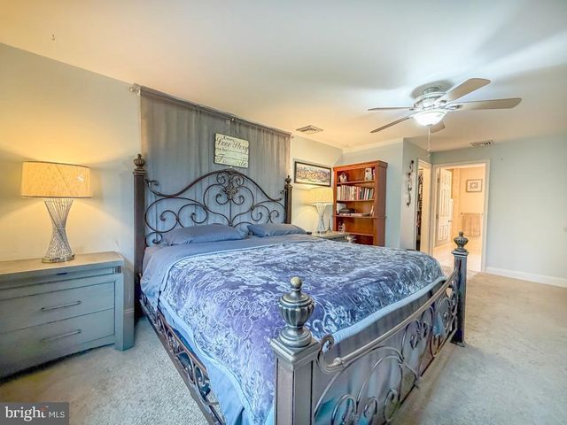 995 NEWTOWN RICHBORO RD, Newtown, PA 18940