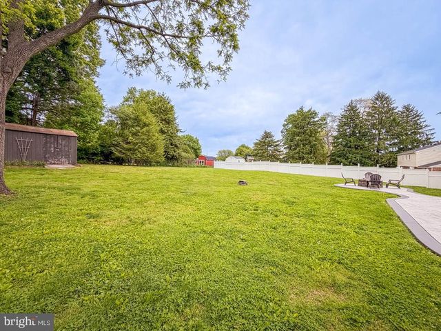 995 NEWTOWN RICHBORO RD, Newtown, PA 18940