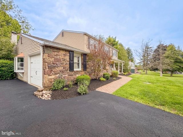 995 NEWTOWN RICHBORO RD, Newtown, PA 18940
