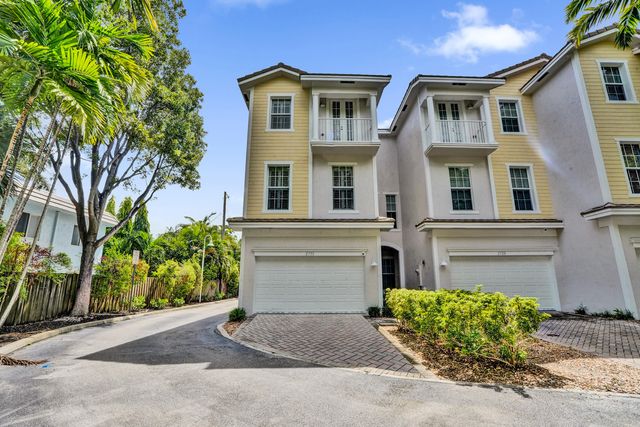 2730 Old Florida Trail 2730, Wilton Manors, FL 33334