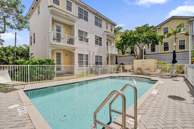2730 Old Florida Trail 2730, Wilton Manors, FL 33334