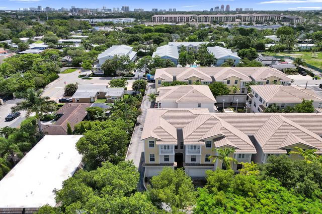 2730 Old Florida Trail 2730, Wilton Manors, FL 33334