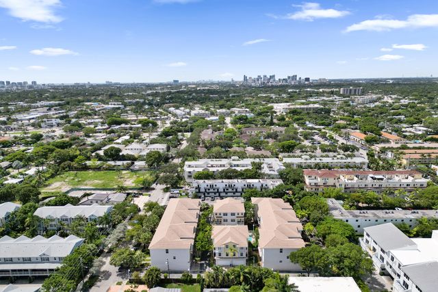 2730 Old Florida Trail 2730, Wilton Manors, FL 33334
