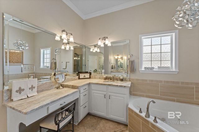 4 Yacht Club Drive 22, Daphne, AL 36526