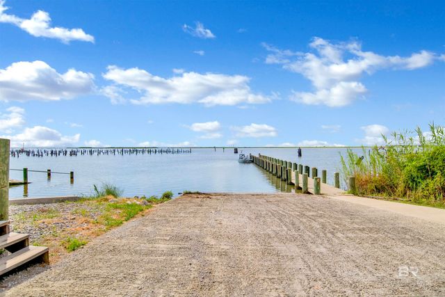 4 Yacht Club Drive 22, Daphne, AL 36526