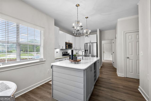 162 Fieldstone Way, Newnan, GA 30265