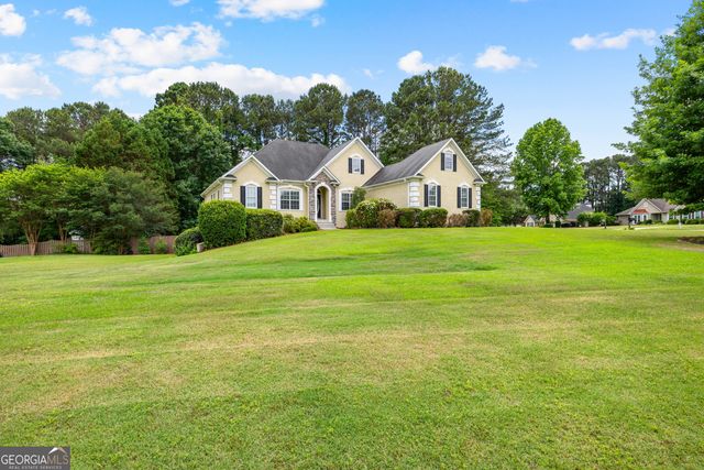 162 Fieldstone Way, Newnan, GA 30265
