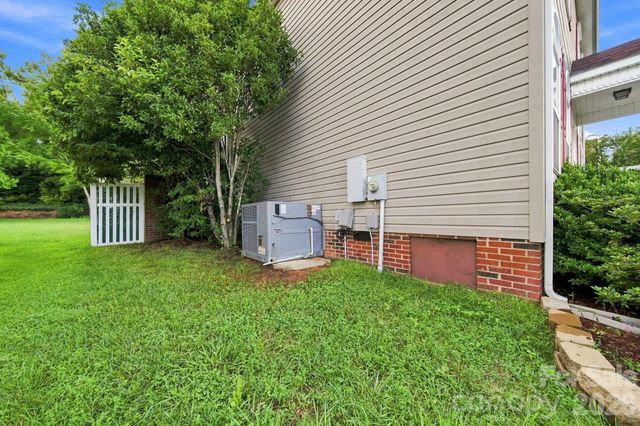 2415 Sweetbriar Lane, Rock Hill, SC 29732