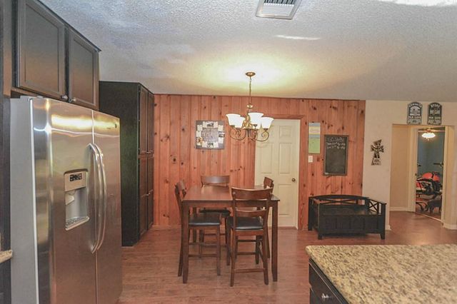 116 Texas Avenue, League City, TX 77573