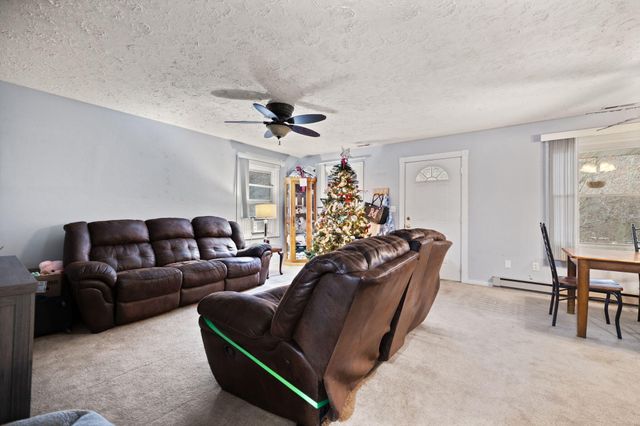 109 Railroad Avenue, Manchester, KY 40962