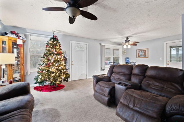 109 Railroad Avenue, Manchester, KY 40962