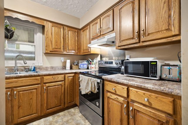 109 Railroad Avenue, Manchester, KY 40962