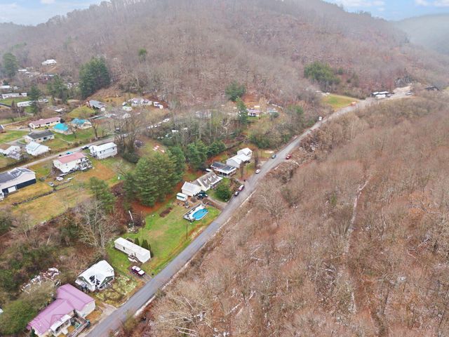 109 Railroad Avenue, Manchester, KY 40962