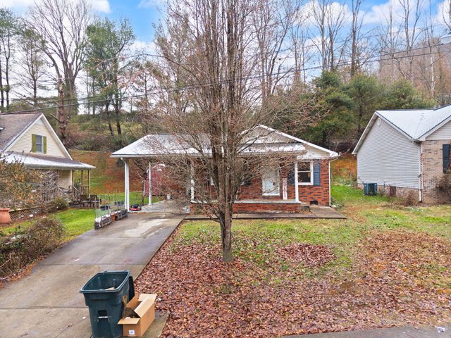 109 Railroad Avenue, Manchester, KY 40962