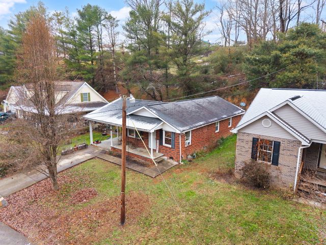 109 Railroad Avenue, Manchester, KY 40962
