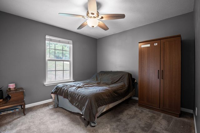 71 Georgia Terrace, Rossville, GA 30741