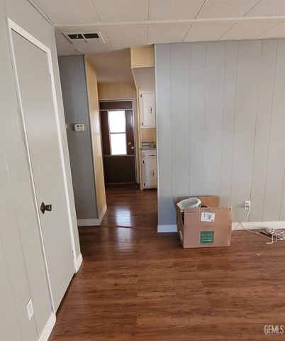 4324 Sabal Court, Bakersfield, CA 93301