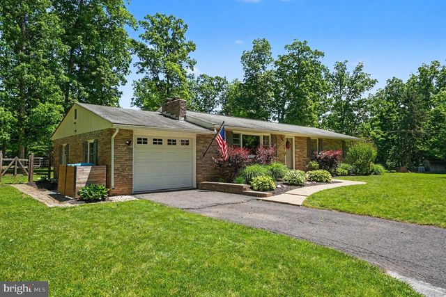 621 ELEPHANT RD, Perkasie, PA 18944