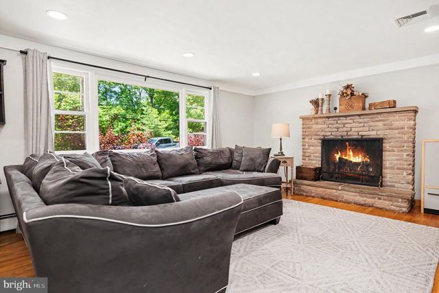 621 ELEPHANT RD, Perkasie, PA 18944